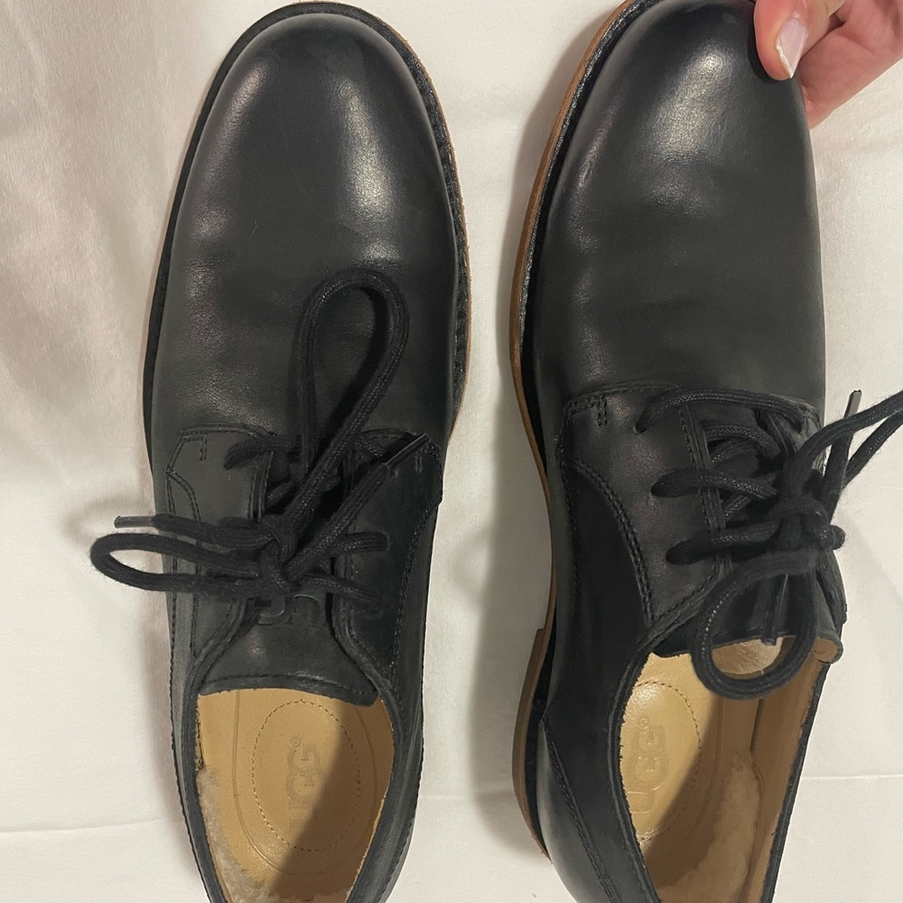 Ugg mens shoes